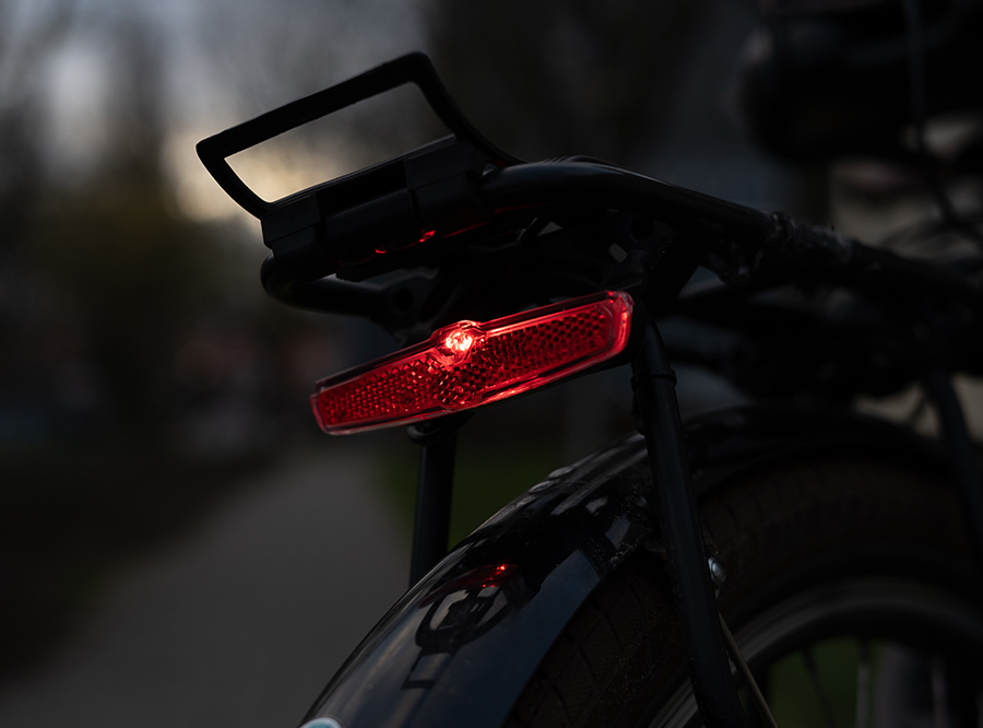 Sate-lite CREE ebike light  StVZO ECE ISO6742-1 eletric bike tail light with StVZO ECE ISO6742-2 reflector  mount on Carrier 6-58V
